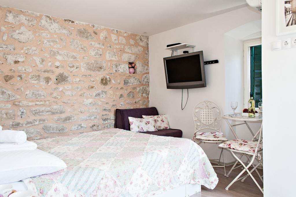 Guest House Babina - Apartments King & Queen Split Habitación foto