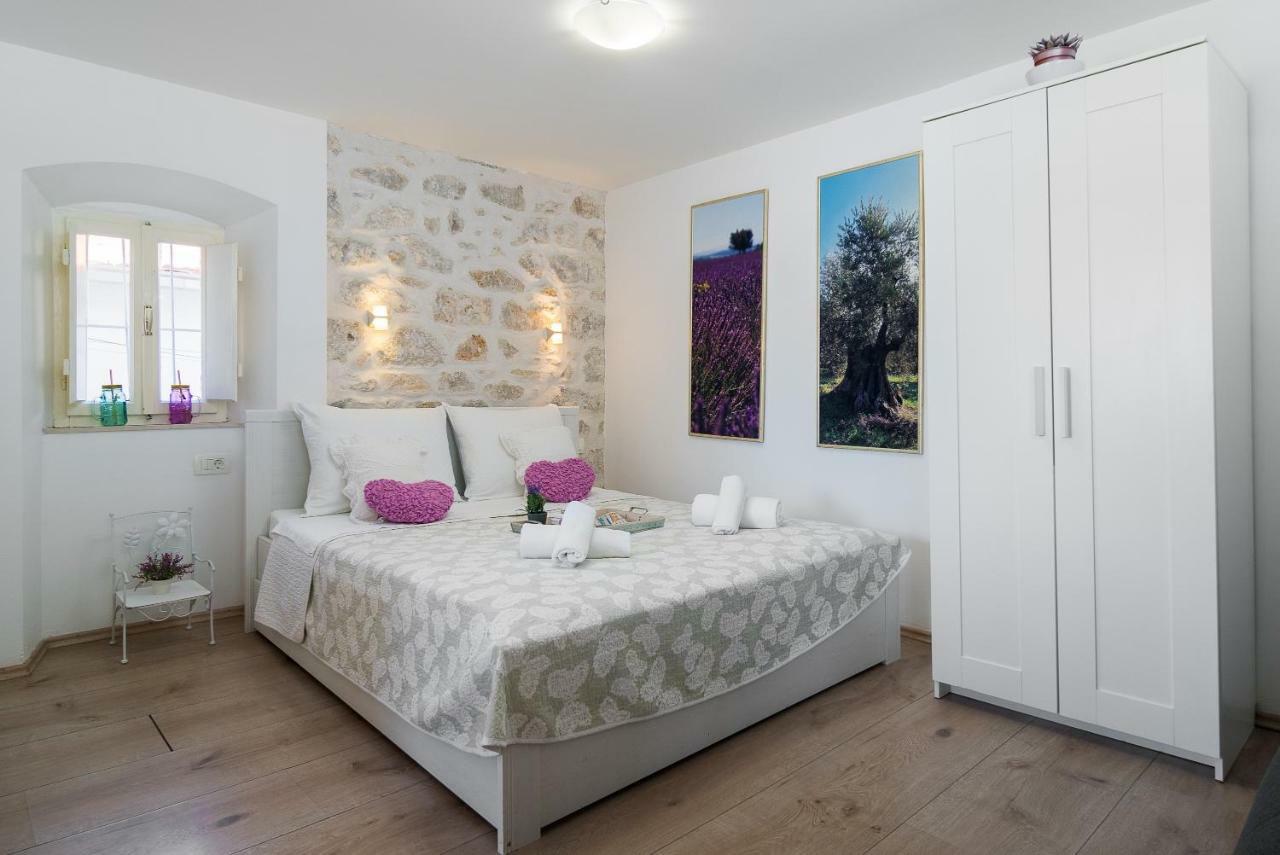 Guest House Babina - Apartments King & Queen Split Exterior foto