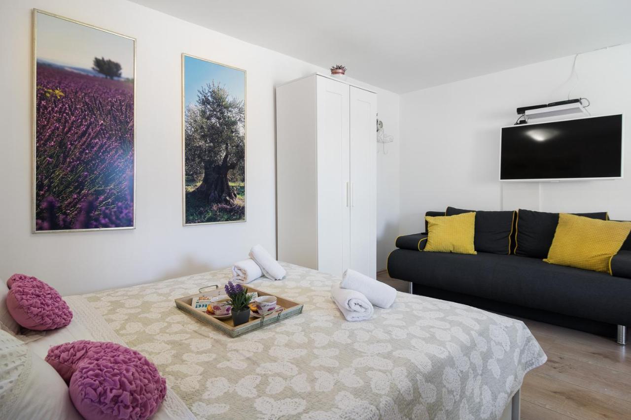 Guest House Babina - Apartments King & Queen Split Exterior foto